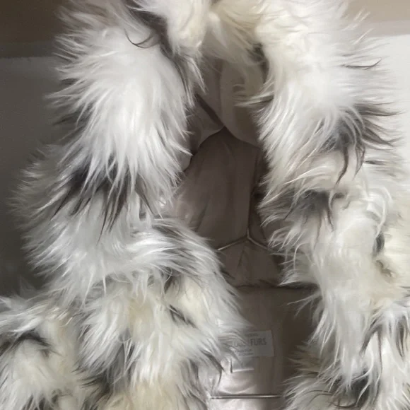 Kid's Snow Leopard Faux Fur Hooded Parka Kids Fabulous-Furs Donna Slayers Large
